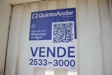 Casa à venda com 358m², 3 quartos e 4 vagasPlaquinha Instalada