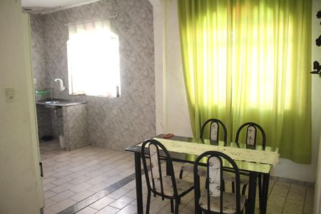 Casa à venda com 358m², 3 quartos e 4 vagasCozinha