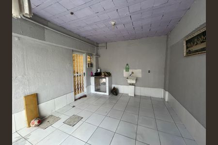 Casa para alugar com 60m², 2 quartos e sem vagaÁrea de Serviço