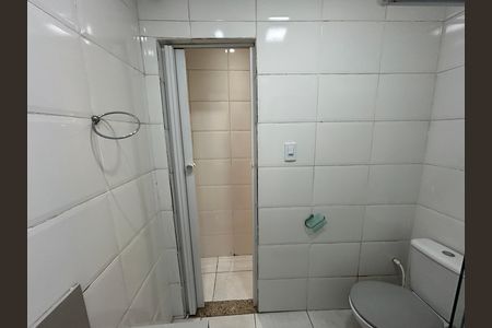 Casa para alugar com 60m², 2 quartos e sem vagaBanheiro