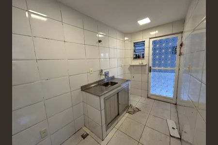 Casa para alugar com 60m², 2 quartos e sem vagaCozinha