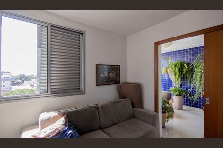 Apartamento para alugar com 95m², 3 quartos e 2 vagas Apartamento para alugar com 95m², 3 quartos e 2 vagasQuarto