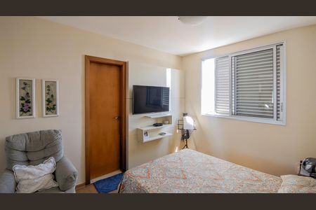 Apartamento para alugar com 95m², 3 quartos e 2 vagas Apartamento para alugar com 95m², 3 quartos e 2 vagasSuíte