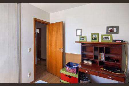 Apartamento para alugar com 95m², 3 quartos e 2 vagas Apartamento para alugar com 95m², 3 quartos e 2 vagasQuarto 2
