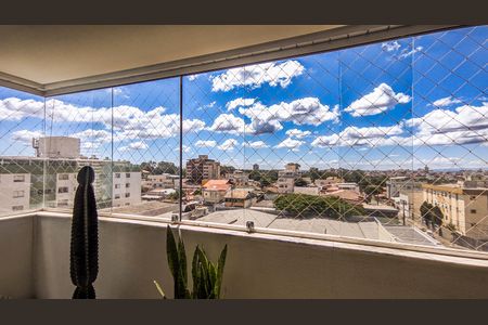 Apartamento para alugar com 95m², 3 quartos e 2 vagas Apartamento para alugar com 95m², 3 quartos e 2 vagasVaranda