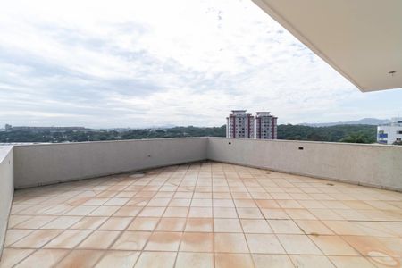 Apartamento à venda com 192m², 3 quartos e 3 vagas Apartamento à venda com 192m², 3 quartos e 3 vagasCobertura