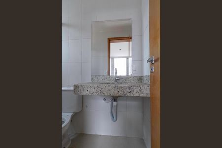 Apartamento à venda com 192m², 3 quartos e 3 vagas Apartamento à venda com 192m², 3 quartos e 3 vagasBanheiro da suíte