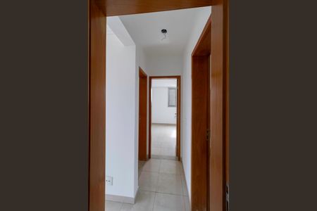 Apartamento à venda com 192m², 3 quartos e 3 vagas Apartamento à venda com 192m², 3 quartos e 3 vagasCorredor