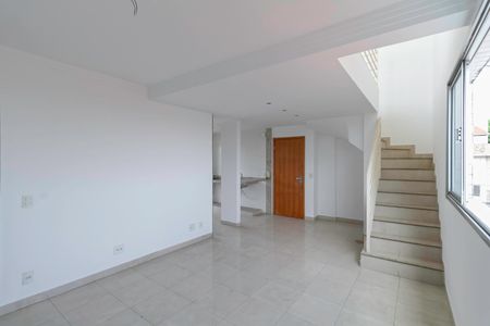 Apartamento à venda com 192m², 3 quartos e 3 vagas Apartamento à venda com 192m², 3 quartos e 3 vagasSala 1