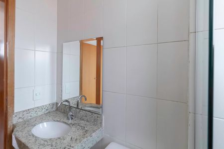 Apartamento à venda com 192m², 3 quartos e 3 vagas Apartamento à venda com 192m², 3 quartos e 3 vagasBanheiro social