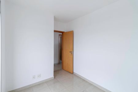 Apartamento à venda com 192m², 3 quartos e 3 vagas Apartamento à venda com 192m², 3 quartos e 3 vagasQuarto 2