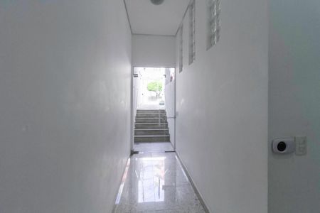 Apartamento à venda com 192m², 3 quartos e 3 vagas Apartamento à venda com 192m², 3 quartos e 3 vagasHall social