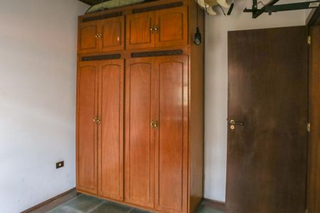 Casa à venda com 150m², 3 quartos e 2 vagasCasa 2 - Quarto