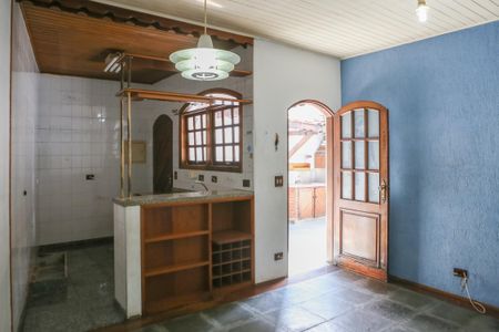 Casa à venda com 150m², 3 quartos e 2 vagasCasa 2 - Sala