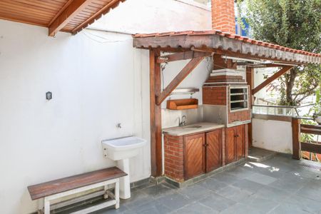Casa à venda com 150m², 3 quartos e 2 vagasCasa 2 - Vista da Sala