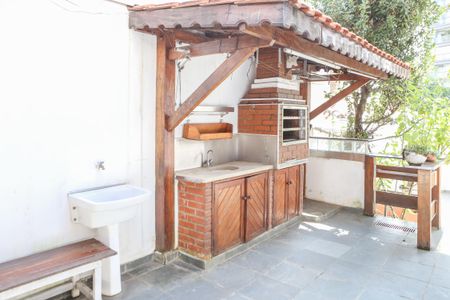 Casa à venda com 150m², 3 quartos e 2 vagasÁrea Externa