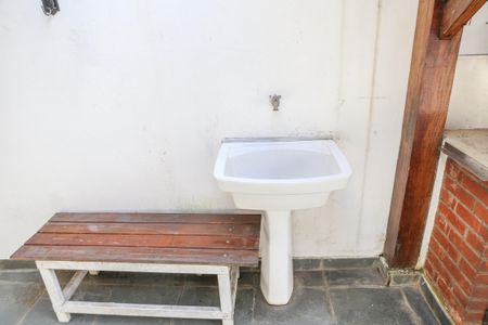 Casa à venda com 150m², 3 quartos e 2 vagasÁrea Externa