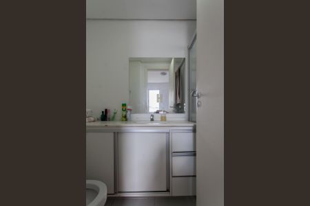 Apartamento à venda com 100m², 3 quartos e 2 vagasBanheiro da Suíte