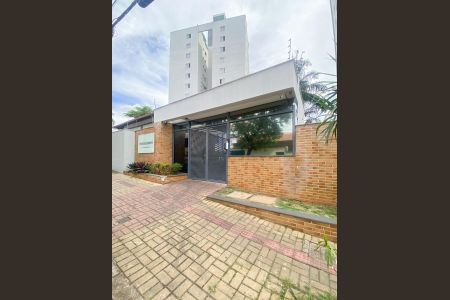 Apartamento à venda com 100m², 3 quartos e 2 vagasFachada