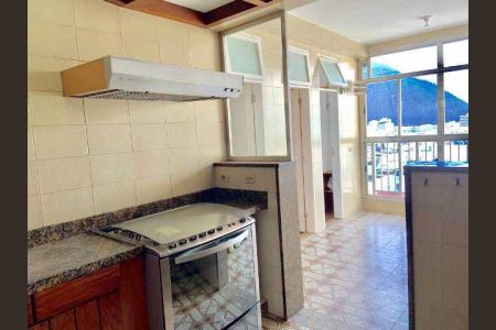 Apartamento à venda com 260m², 3 quartos e 4 vagas