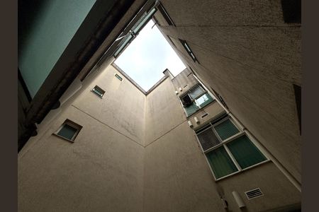 Apartamento à venda com 101m², 3 quartos e 2 vagasVista da Área de serviço