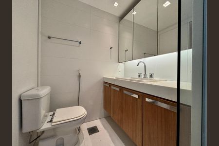 Apartamento à venda com 101m², 3 quartos e 2 vagasBanheiro social