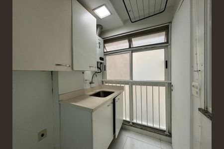 Apartamento à venda com 101m², 3 quartos e 2 vagasÁrea de serviço