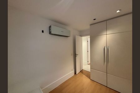 Apartamento à venda com 101m², 3 quartos e 2 vagasQuarto 1