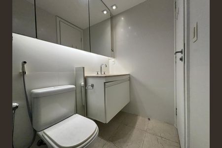 Apartamento à venda com 101m², 3 quartos e 2 vagasBanheiro da Suíte 3