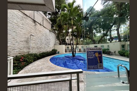 Apartamento à venda com 101m², 3 quartos e 2 vagasPlaca