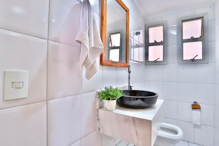 Apartamento à venda com 134m², 3 quartos e 1 vaga Apartamento à venda com 134m², 3 quartos e 1 vagaBanheiro de serviço