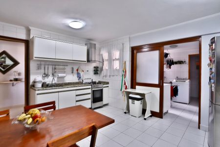 Apartamento à venda com 134m², 3 quartos e 1 vaga Apartamento à venda com 134m², 3 quartos e 1 vagaCozinha