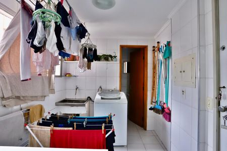 Apartamento à venda com 134m², 3 quartos e 1 vaga Apartamento à venda com 134m², 3 quartos e 1 vagaÁrea de Serviço