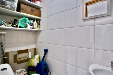 Apartamento à venda com 134m², 3 quartos e 1 vaga Apartamento à venda com 134m², 3 quartos e 1 vagaBanheiro de serviço