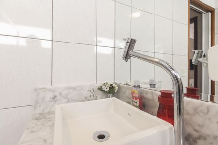 Apartamento à venda com 69m², 2 quartos e 1 vagaBanheiro 