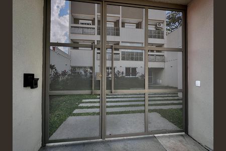 Studio para alugar com 29m², 0 quarto e sem vaga Studio para alugar com 29m², 0 quarto e sem vagaFachada