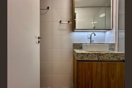 Studio para alugar com 29m², 0 quarto e sem vaga Studio para alugar com 29m², 0 quarto e sem vagaBanheiro