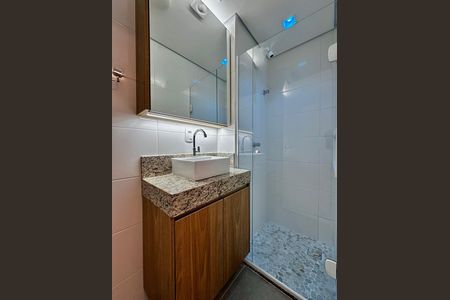 Studio para alugar com 29m², 0 quarto e sem vaga Studio para alugar com 29m², 0 quarto e sem vagaBanheiro