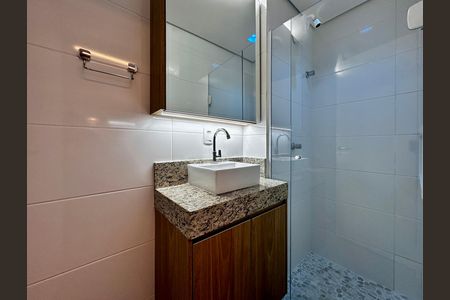 Studio para alugar com 29m², 0 quarto e sem vaga Studio para alugar com 29m², 0 quarto e sem vagaBanheiro