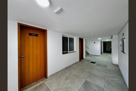 Studio para alugar com 29m², 0 quarto e sem vaga Studio para alugar com 29m², 0 quarto e sem vagaHall Bloco