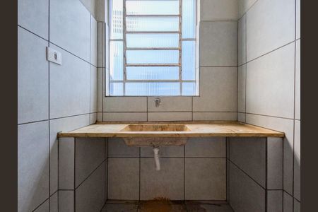 Casa para alugar com 59m², 2 quartos e sem vaga Casa para alugar com 59m², 2 quartos e sem vagaCozinha