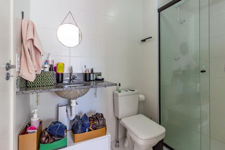 Apartamento à venda com 34m², 2 quartos e sem vagaBanheiro da Suíte