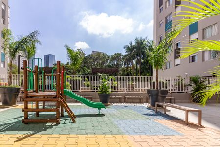 Apartamento à venda com 34m², 2 quartos e sem vagaÁrea comum - Playground