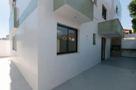 Apartamento à venda com 137m², 3 quartos e 2 vagasÁrea Externa