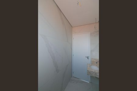 Apartamento à venda com 130m², 2 quartos e 2 vagas Apartamento à venda com 130m², 2 quartos e 2 vagasBanheiro