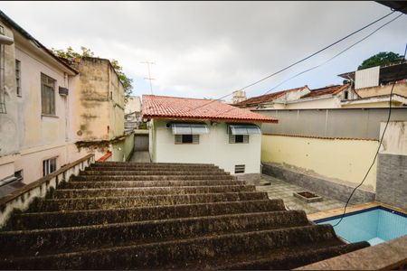 Casa à venda com 500m², 4 quartos e sem vaga Casa à venda com 500m², 4 quartos e sem vagaVista da Suíte 2