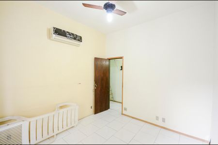 Casa à venda com 500m², 4 quartos e sem vaga Casa à venda com 500m², 4 quartos e sem vagaSuíte 1