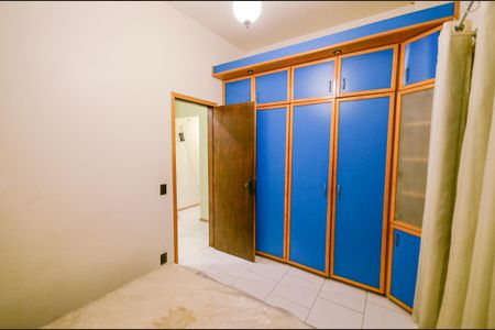 Casa à venda com 500m², 4 quartos e sem vaga Casa à venda com 500m², 4 quartos e sem vagaQuarto 2