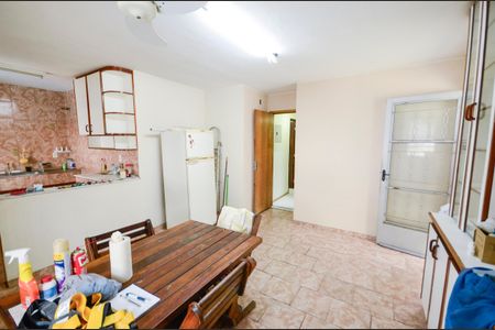Casa à venda com 500m², 4 quartos e sem vaga Casa à venda com 500m², 4 quartos e sem vagaCopa