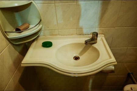 Casa à venda com 500m², 4 quartos e sem vaga Casa à venda com 500m², 4 quartos e sem vagaBanheiro da Suíte 1